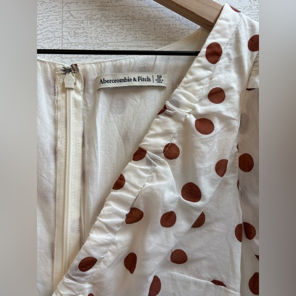 Abercrombie & Fitch Cream & Brown Polka Dot Puff Sleeve Mini Dress, Size SP - Picture 9 of 12